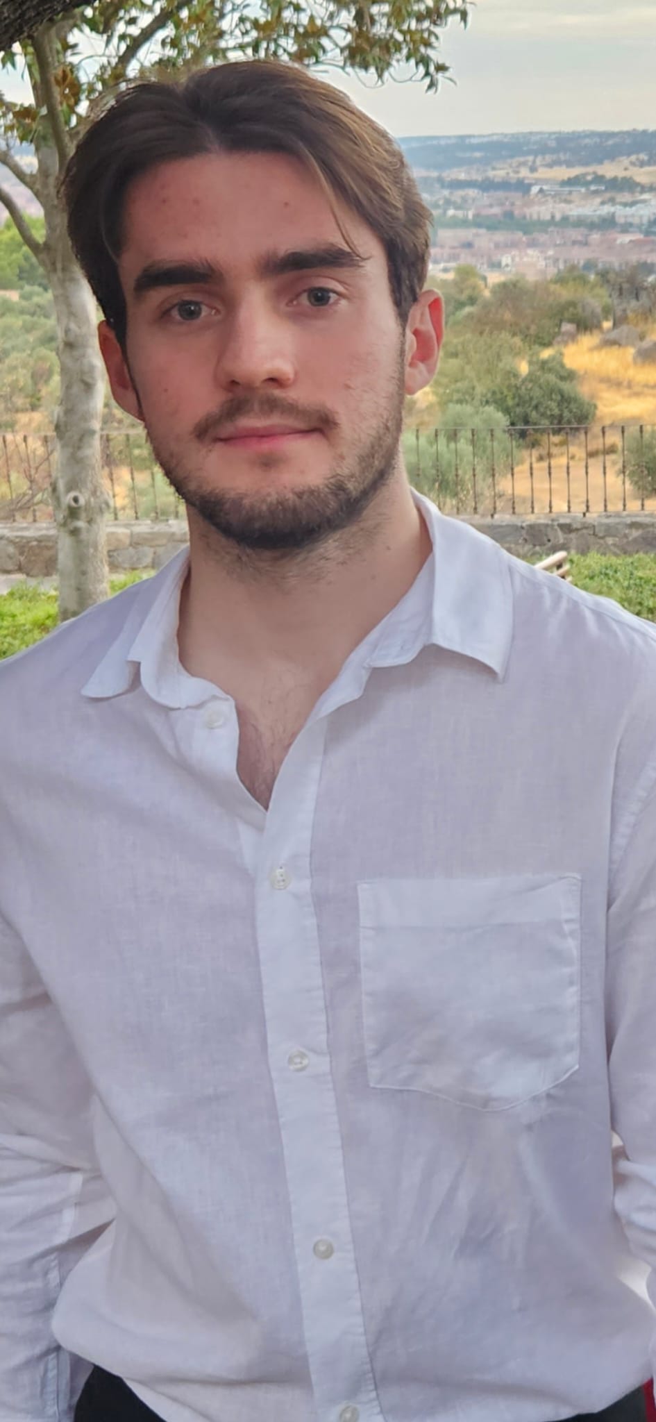 Dr. Sami Weiss